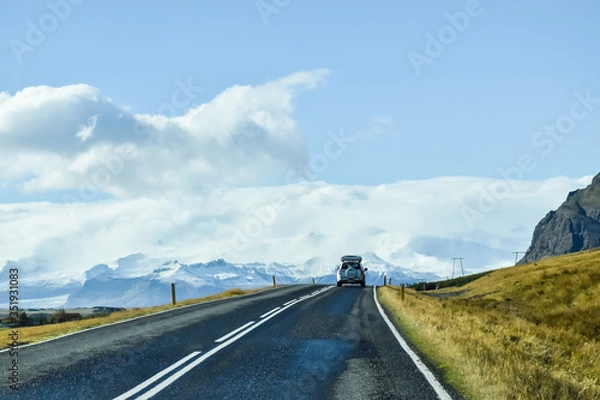 Obraz Nature view in Iceland. Mountain view with no people around.