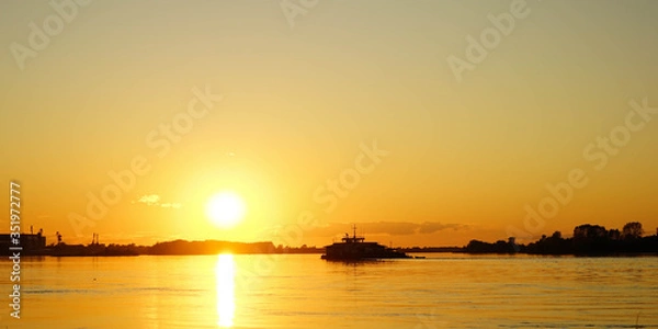 Obraz sunset on the river
