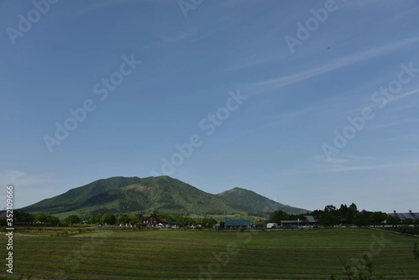 Fototapeta 日本の岡山県の蒜山高原の風景
