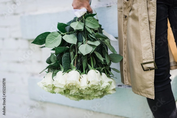 Obraz wedding bouquet of white roses