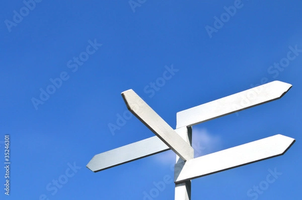 Fototapeta 道しるべ　青空