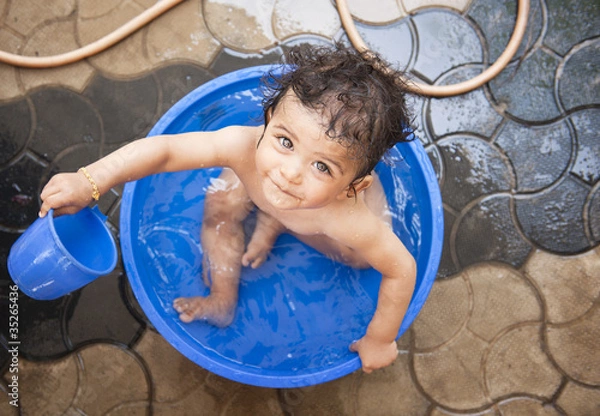 Obraz bathing baby