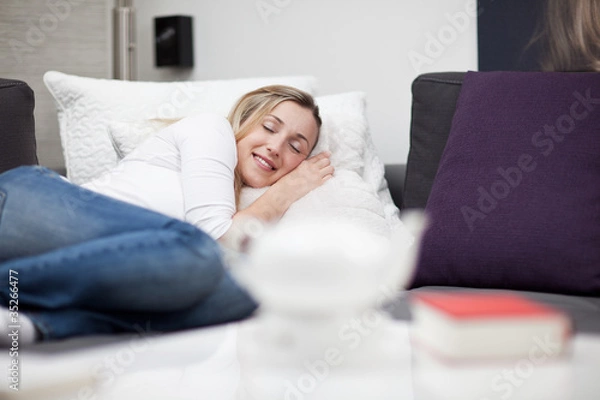 Obraz Śpiąca piękna kobieta