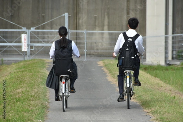 Obraz 登下校　高校生