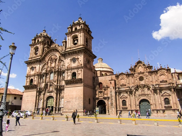 Obraz The Cathedral of Cuzco or Cathedral Basilica of the Virgin of the Assumption is the main temple of the city of Cuzco, in Peru and houses the headquarters of the Archdiocese of Cuzco.
