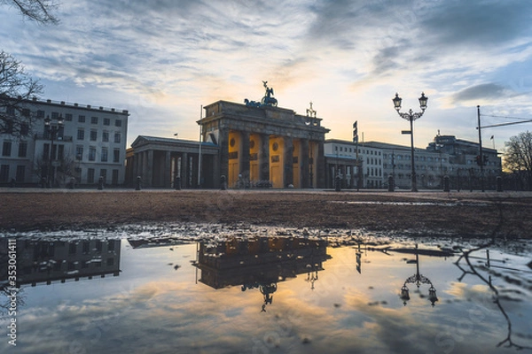Obraz Brandenburg Gate sunset view after rain in Berlin, Germany