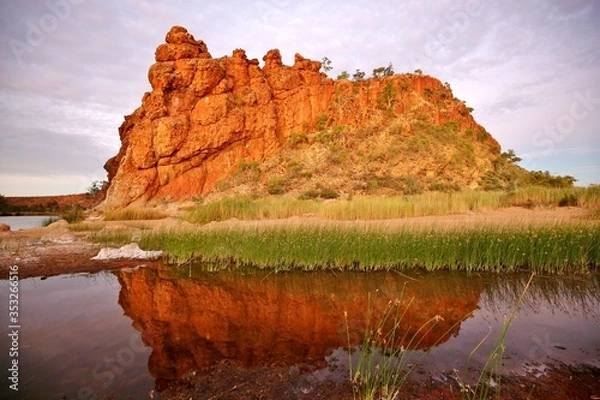 Obraz Glen Helen Gorge reflection