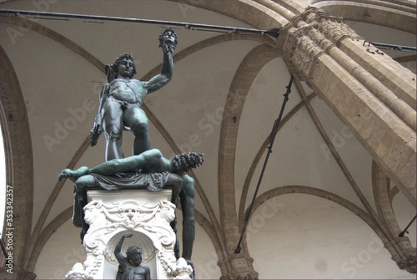 Obraz Florence, Italy - Perseus defeats Medusa sculpture, made by Benvenuto Cellini and located in Loggia dei Lanzi, in Piazza della Signoria