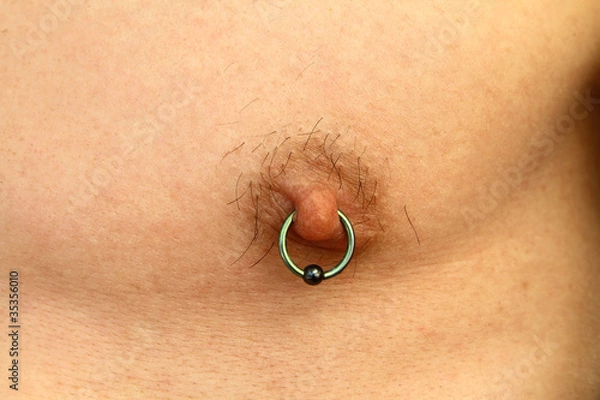 Obraz Nipple piercing