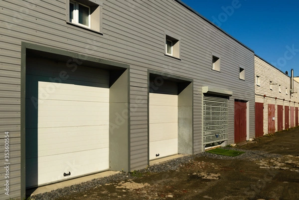 Obraz Rows of garage doors at a mini warehouse business in getto