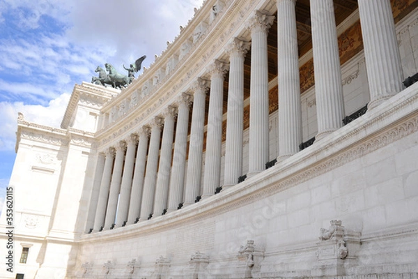 Fototapeta Dozen of columns in the administration building in centre of Rome