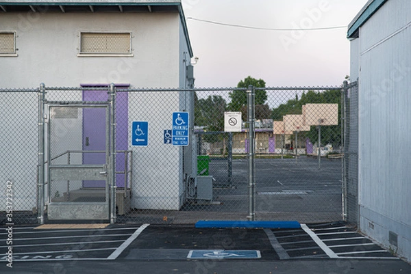 Fototapeta empty school