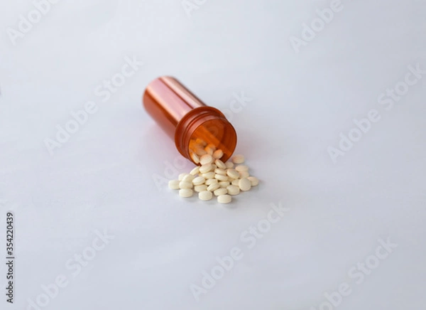 Obraz Pharmaceutical Codeine in Brown medical Pill Bottle with white cap