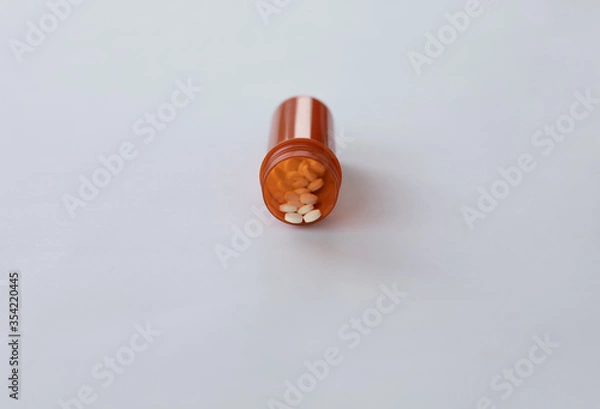 Obraz Pharmaceutical Codeine in Brown medical Pill Bottle with white cap