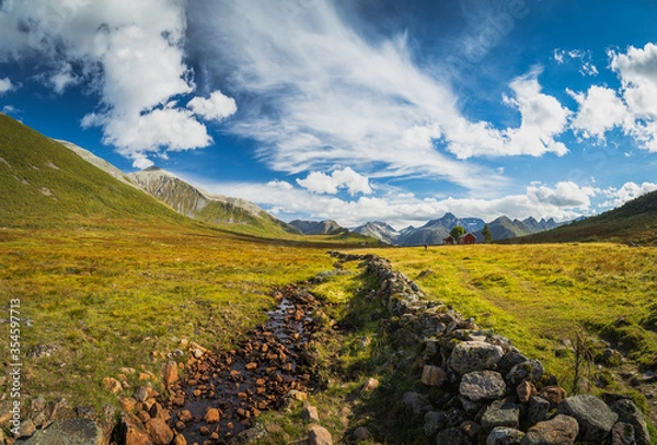 Fototapeta Beautiful late summer in the mountains, Isfjorden and Kavliheian valley.