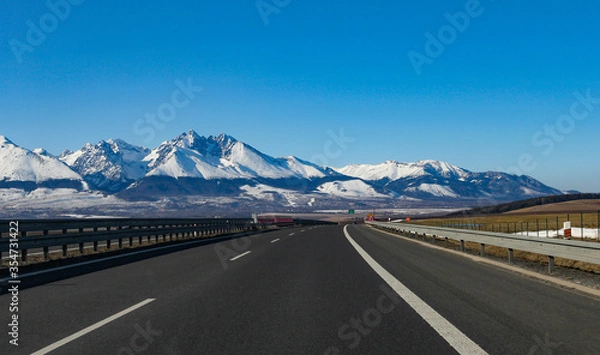Obraz Beautiful view from the highway to the High Tatras in Slovakia