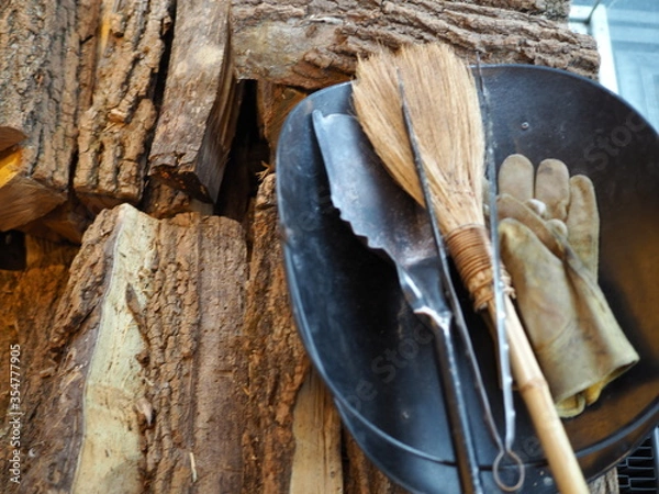 Fototapeta 薪と道具