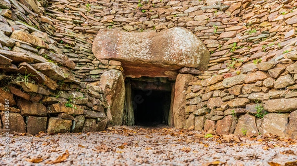 Fototapeta la hougue bie a neolithic Tomb Dolman in Jersey 
