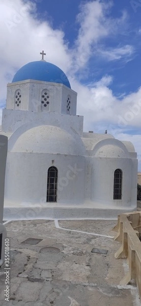 Fototapeta church in santorini