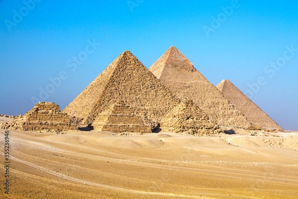 Obraz Great Pyramid of Giza, UNESCO World Heritage site, Cairo, Egypt.