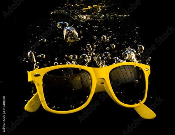 Obraz Splash of sunglasses