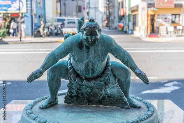 Obraz Statue of a sumo wrestler fighter. Tokyo, Japan