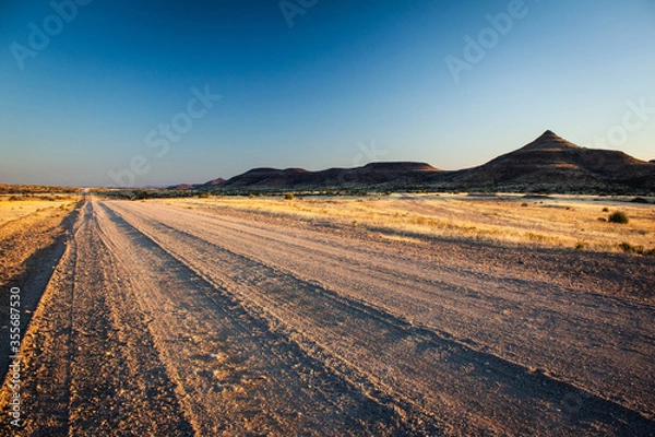 Obraz dirt road in the desert