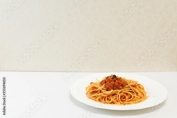 Obraz ガーリックイタリアントマトソースパスタ