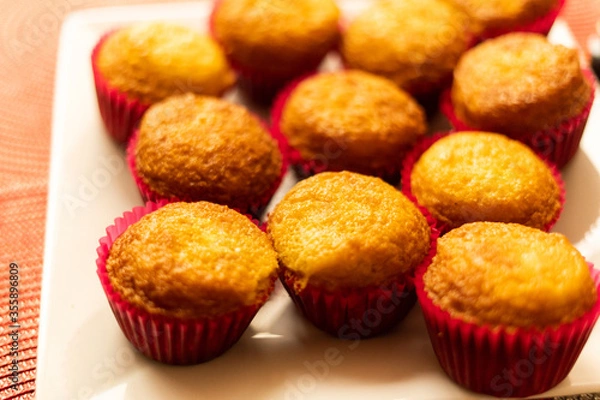 Obraz many cupcakes on the table