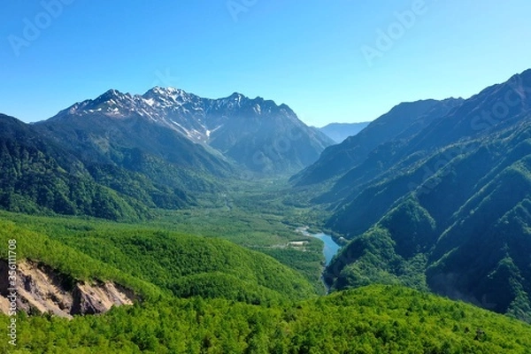 Fototapeta 初夏の穂高連峰と大正池
