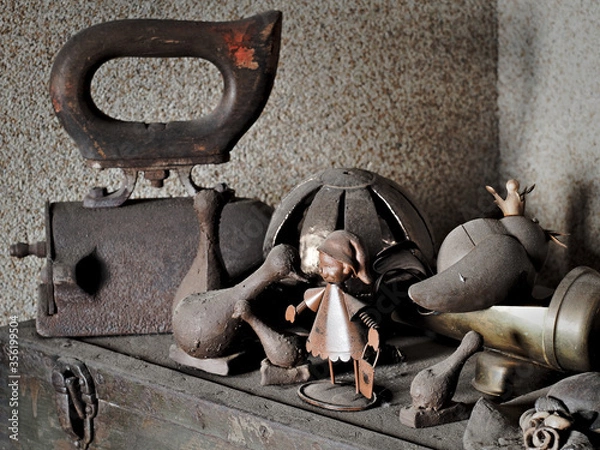 Fototapeta Bronze  and metal figurines.