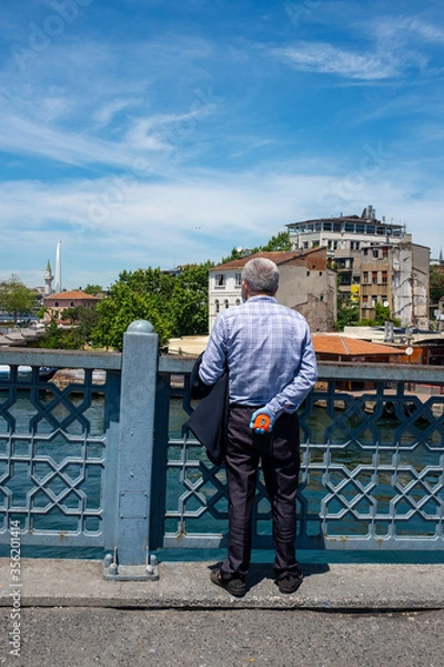 Obraz man on the bridge