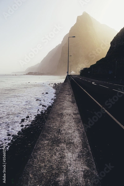 Obraz Abandoned fisherman's village seen from Achadas da Cruz in Madeira island, Portugal
