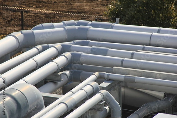 Obraz 張り巡らされた塩ビパイプ