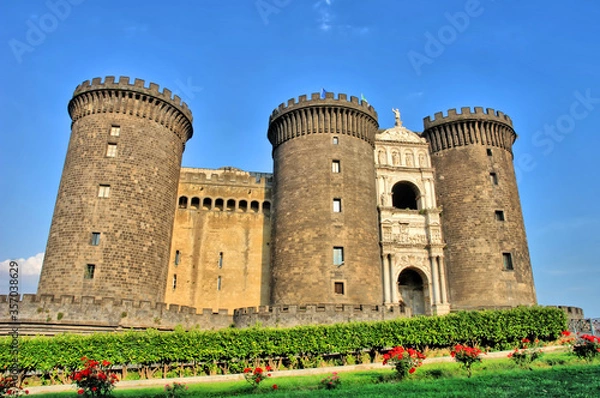 Obraz Castel Nuovo or "New Castle" often called Maschio Angioino - medieval castle located in front of Piazza Municipio in central Naples. 