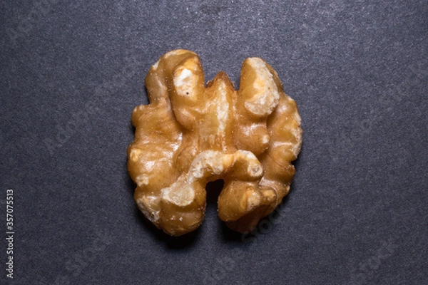 Obraz walnut closeup in a black background