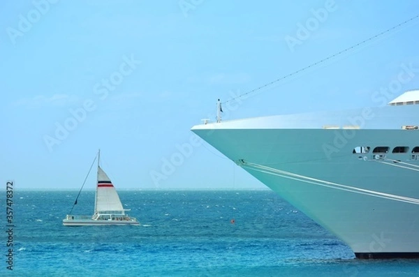 Obraz big and small boat