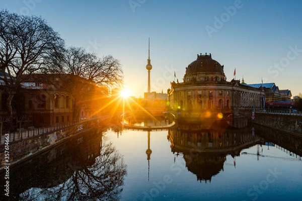 Fototapeta Berlin sunrise cityscape view with tv tower and spree river
