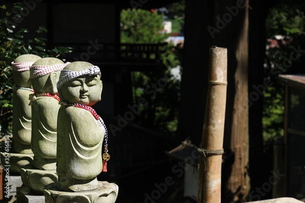 Fototapeta 日本文化。地蔵。