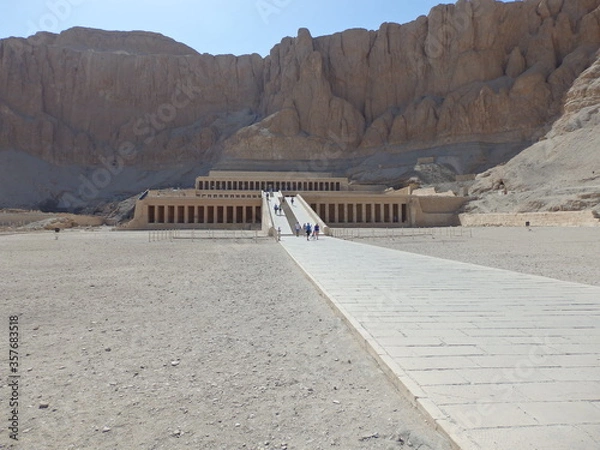 Obraz OLYMPUS DIGITAL CAMERA