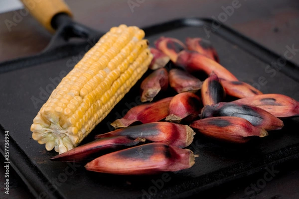 Fototapeta milho e pinhão