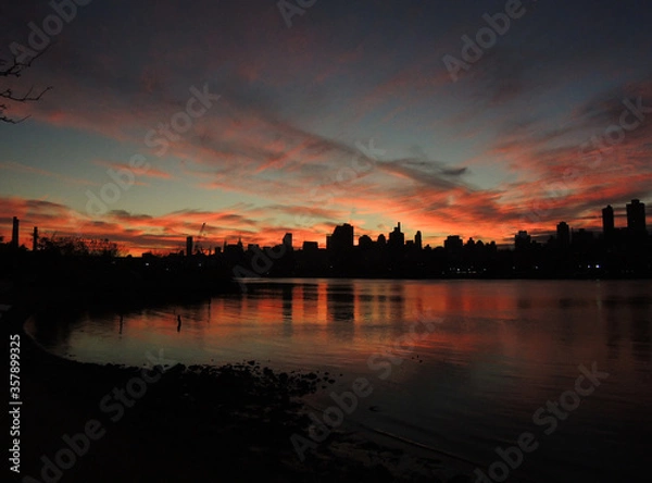 Obraz sunset over the city