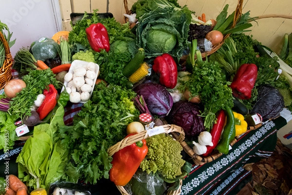 Fototapeta fresh vegetables in the basket