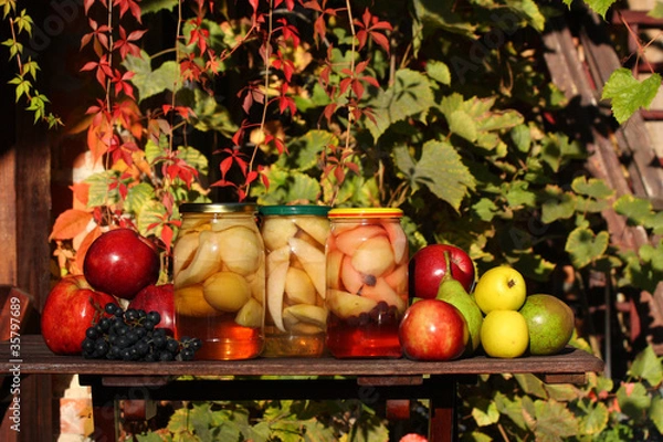 Obraz owoce - przetwory, kompot