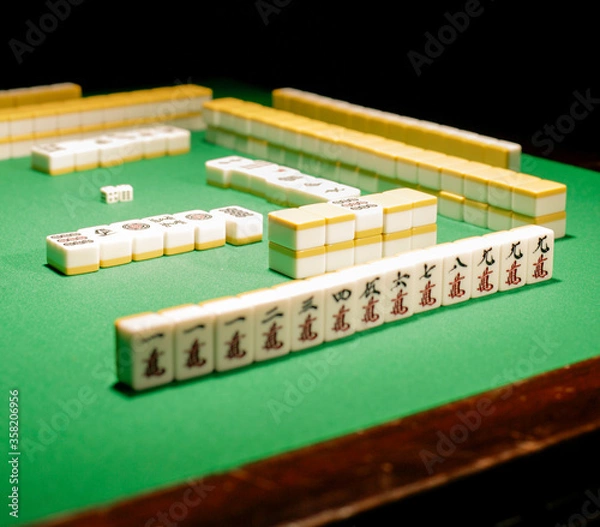 Fototapeta 麻雀九蓮宝燈（チューレンポートウ）