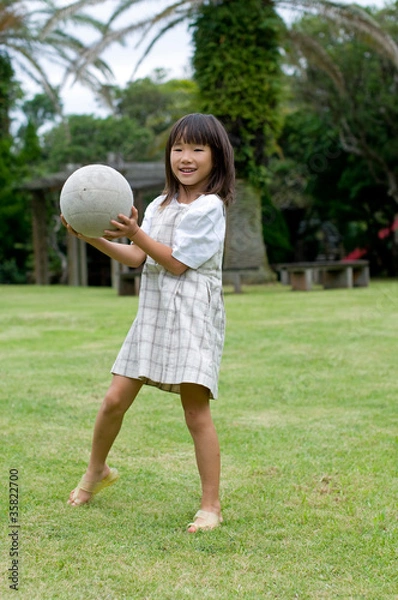 Obraz ボール遊びの女の子