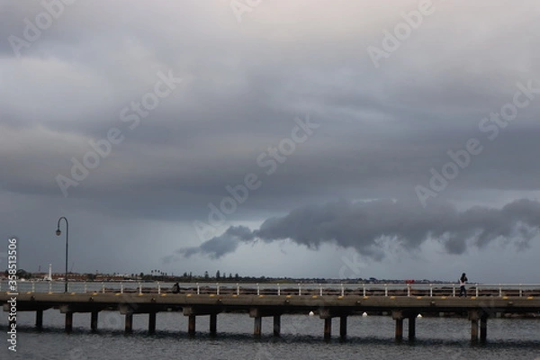 Obraz storm over the pier