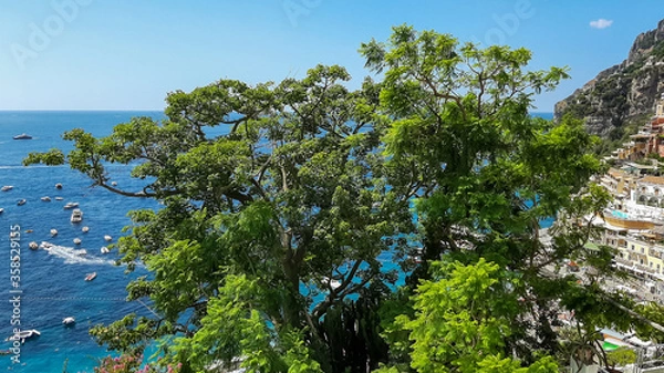 Obraz tree on the sea