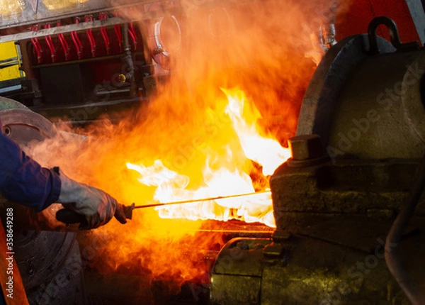 Obraz 
metal casting