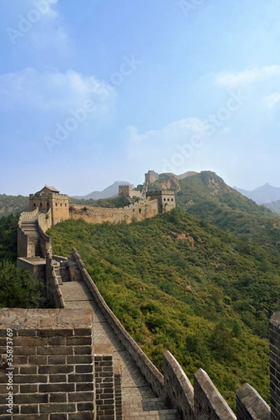 Obraz Great Wall of China Jinshaling traversing hills into distance